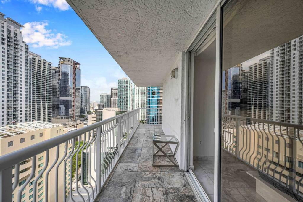 Iconic High Floor 3 Bedrooms In The Heart Of Μαϊάμι Εξωτερικό φωτογραφία